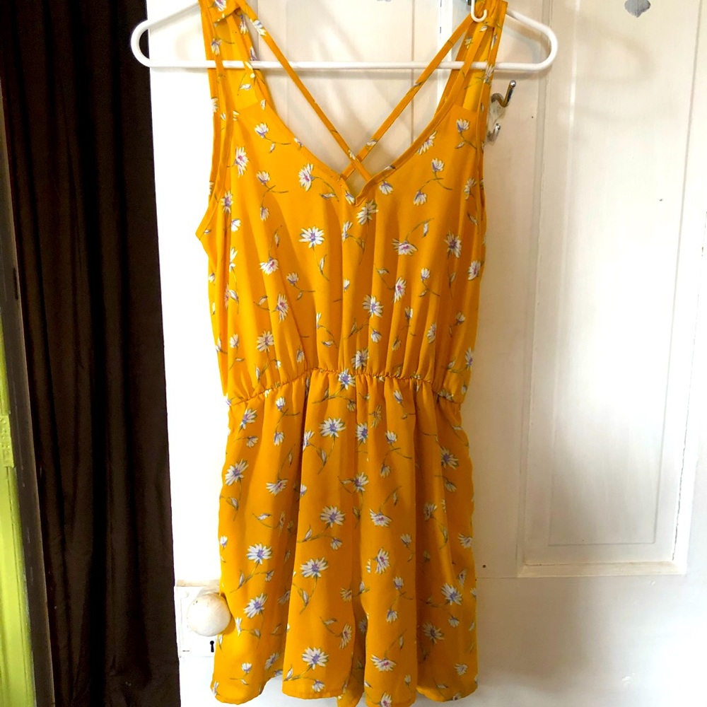 Sienna Sky xs yellow floral strappy romper